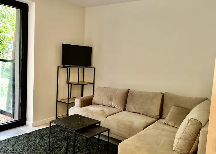 Apartment Leaf Vanagupe *